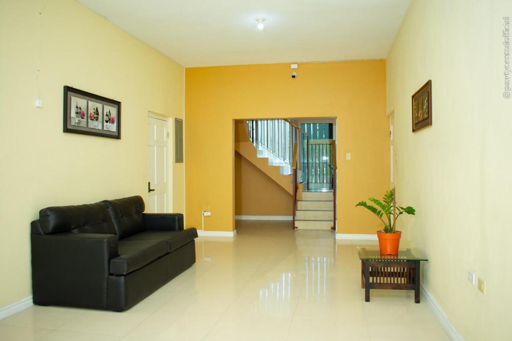 كينغستون Ivs Bed And Breakfast المظهر الخارجي الصورة