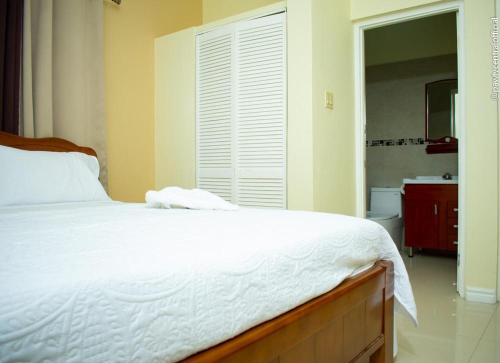 كينغستون Ivs Bed And Breakfast المظهر الخارجي الصورة