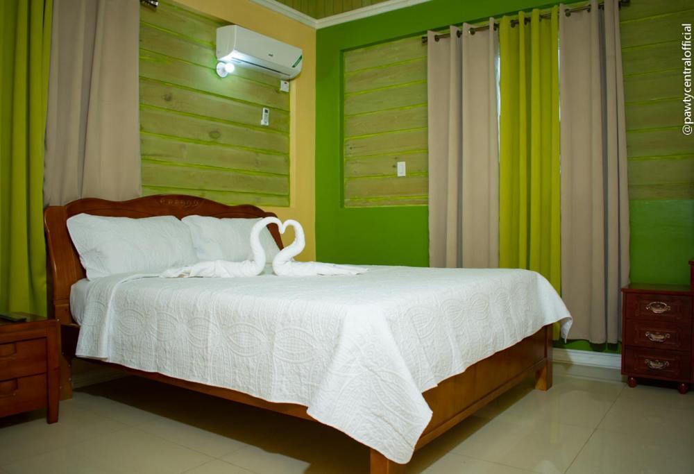كينغستون Ivs Bed And Breakfast المظهر الخارجي الصورة